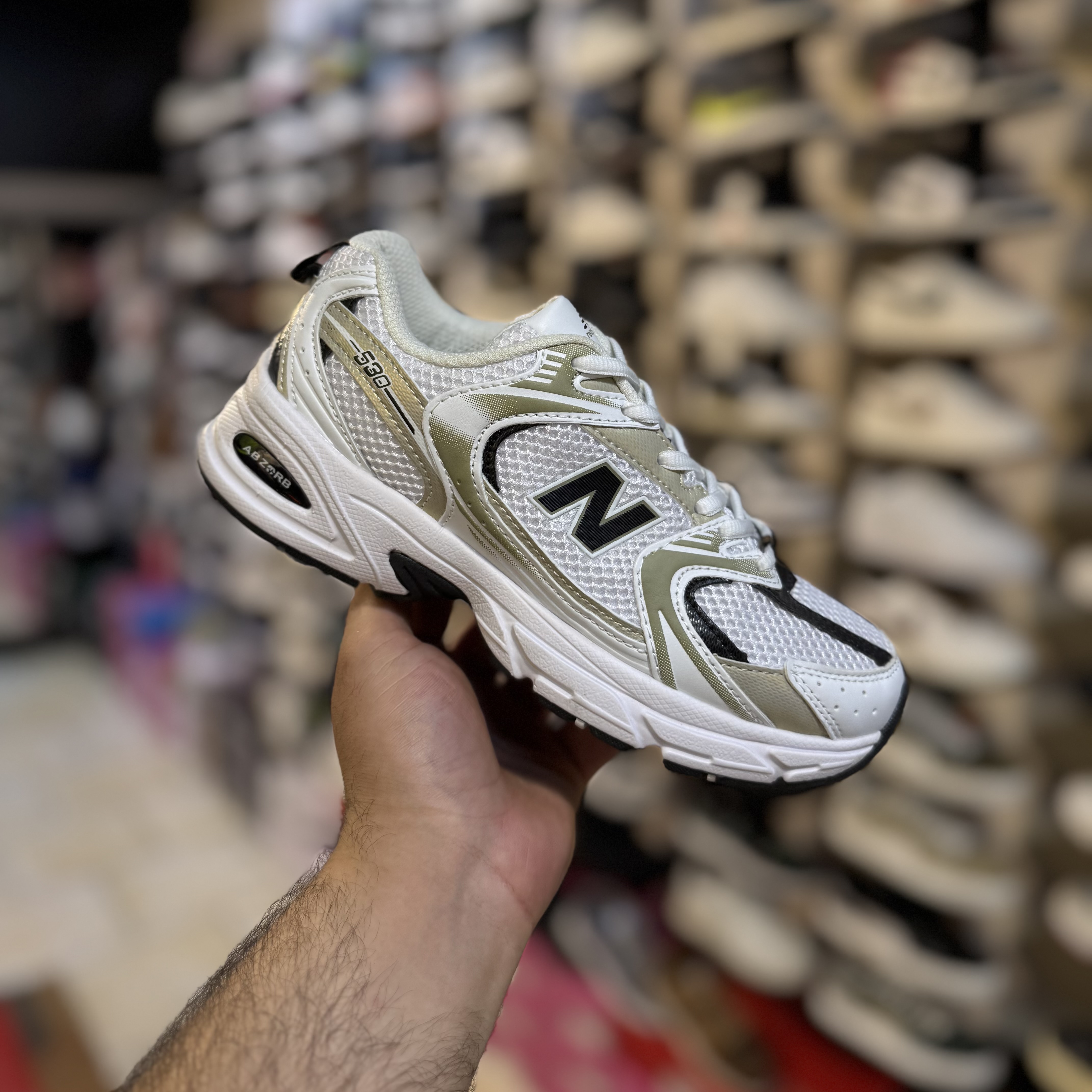 کتونی راحتی اسپرت نیوبالانس 530 New Balance ویتنام